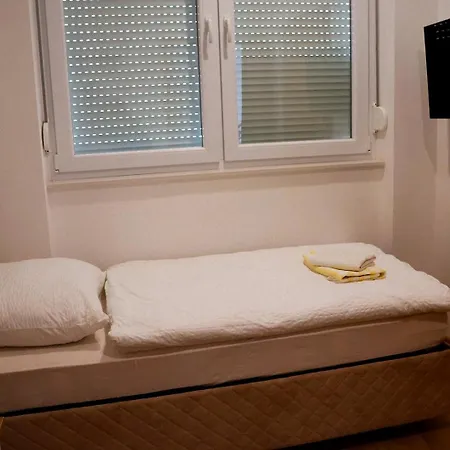 Apartments And Rooms Monaco Mostar Exterior photo