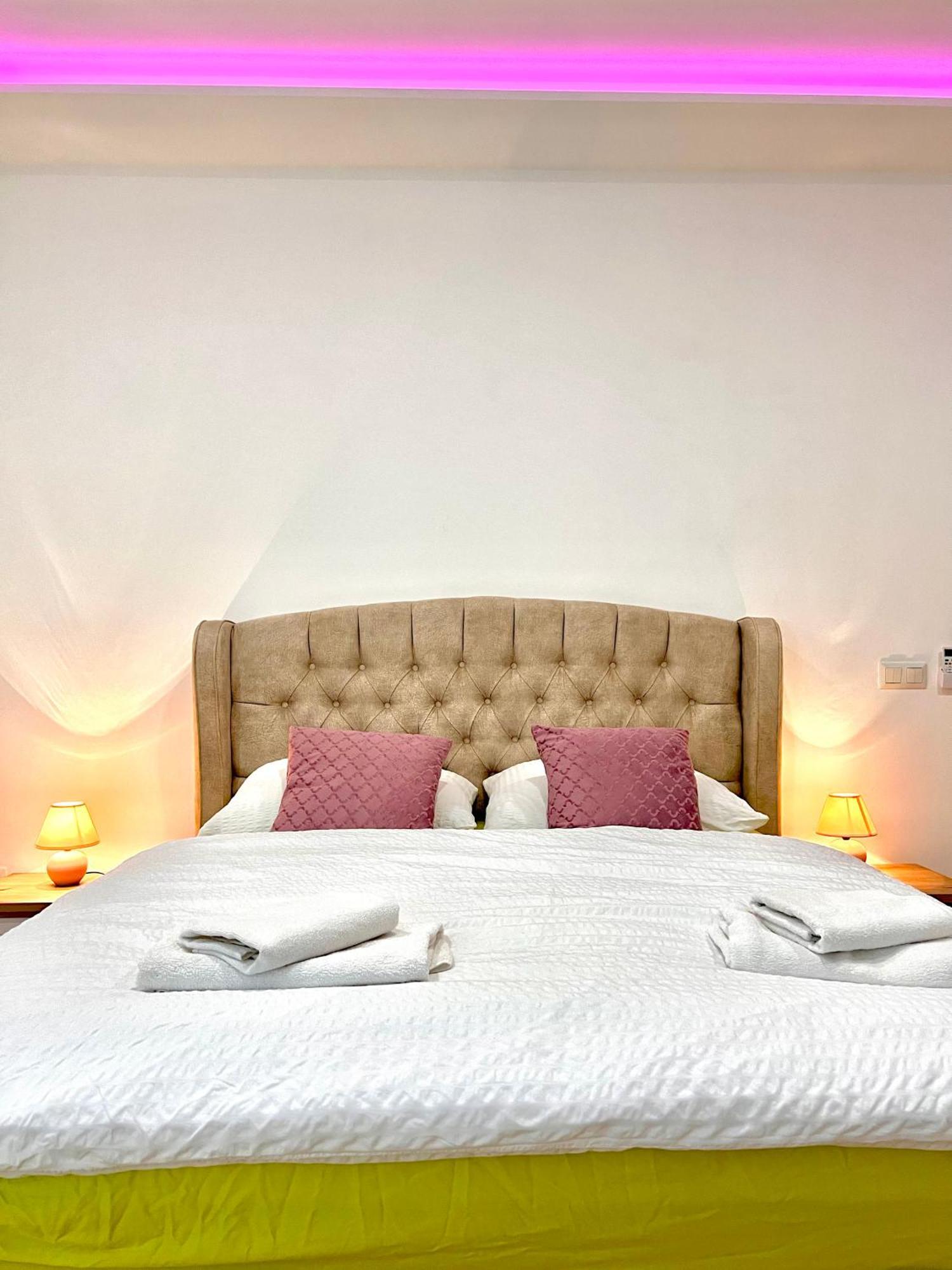 And Monaco Apartamento